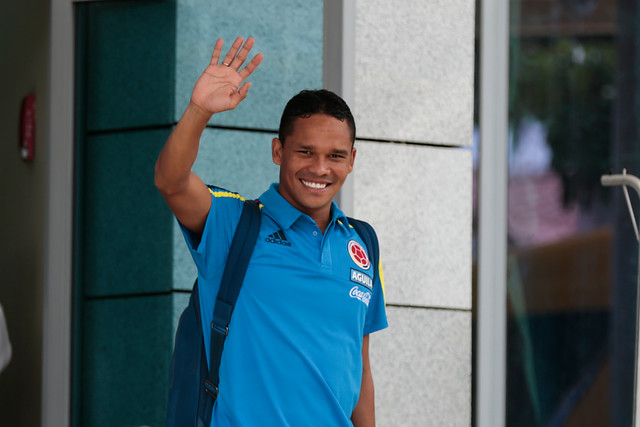 Bacca no ocultó su emoción por jugar en el fútbol italiano, a pesar de los cambios a los que se ha tenido que adaptar. FOTO Colprensa