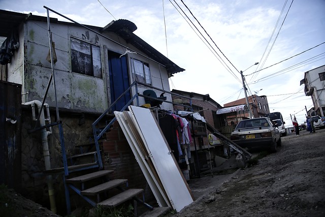 Imágenes del barrio Bosque Calderón Tejada, donde fue raptada Yuliana Andrea Samboni. FOTO Colprensa