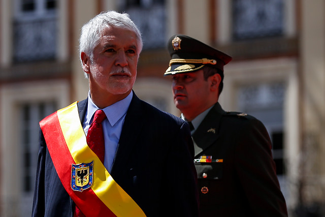 En la Plaza de Bolívar se posesionó como nuevo Alcalde de Bogotá, Enrique Peñalosa. FOTO Colprensa