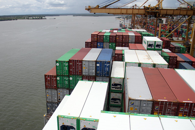 Combustibles fue el grupo de productos que más cayó en las importaciones de julio de 2020, pero el que más generó impacto fue el del sector manufacturero. FOTO COLPRENSA
