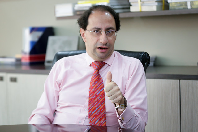 José Manuel Restrepo es el Ministro de Comercio, Industria y Turismo. La entidad divulgó las nuevas medidas. FOTO colprensa