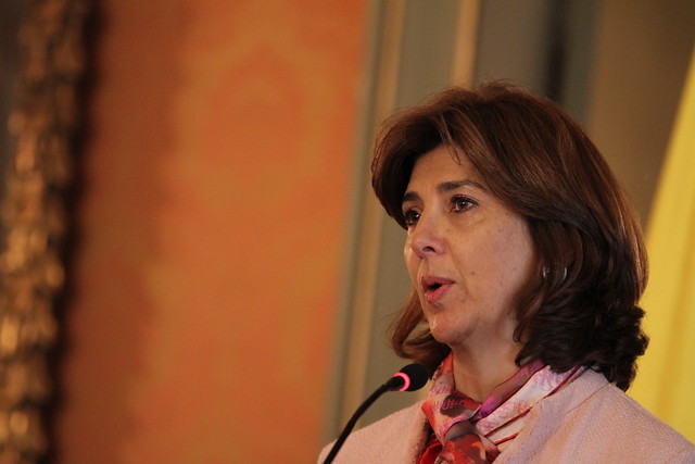 Colombia enseñará español en Emiratos Árabes Unidos