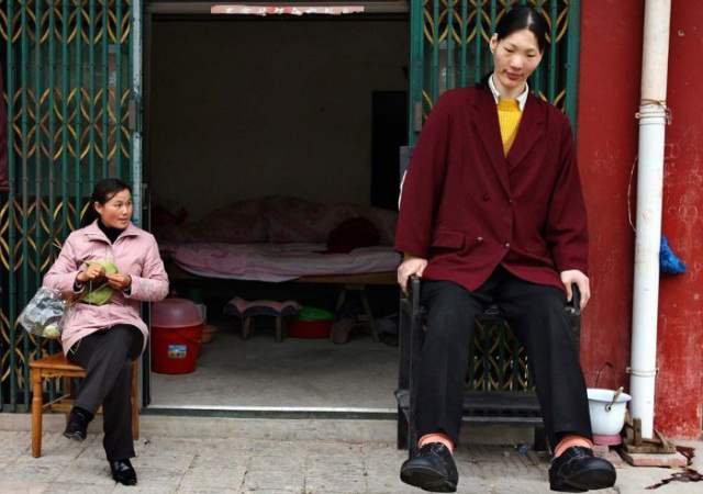 En China murió a los 40 años la mujer más alta del mundo, de 2,33 metros | Foto: Archivo