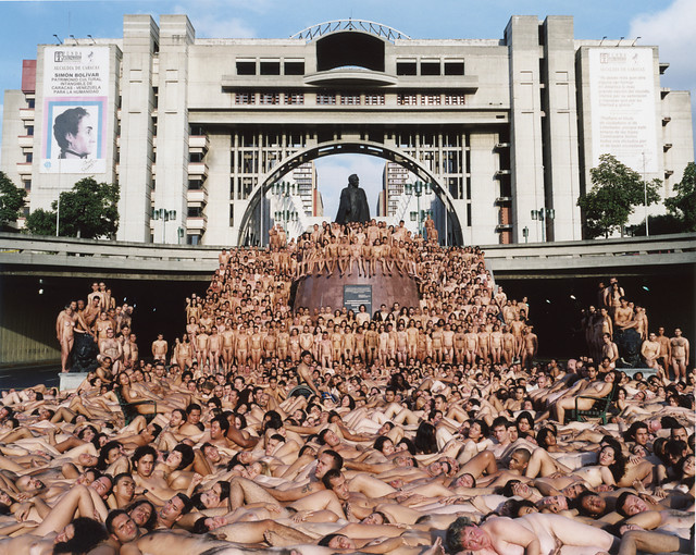 El fotógrafo ya ha realizado sus trabajos en países como Holanda, Alemania, México y Chile. FOTO Cortesía de Spencer Tunick