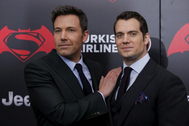 Batman vs. Superman también ganó cuatro Razzies, incluidos peor pareja en pantalla para Ben Affleck y Henry Cavill, y peor “versión, ‘spinoff’ o secuela”. FOTO Reuters