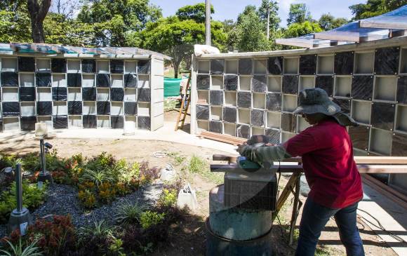  En el cementerio se han hecho trabajos de mejoramiento del acueducto este año. FOTO jaime pérez y róbinson sáenz