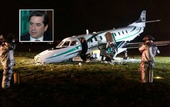 Así quedó el avión en el que viajaba el Ministro del Interior. FOTO Cortesía Aerocivil
