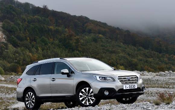Vehículos como el Outback representan una tendencia de mercado que busca carros que puedan sentirse confortables en el tránsito de la ciudad y que también puedan enfrentar las condiciones de terrenos agrestes de nivel medio. FOTO cortesía