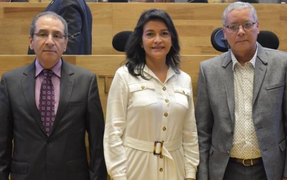 De izquierda a derecha: Luis Eduardo Álvarez Vera, Elsa Yazmín González Vega y Luis Alberto Gutiérrez Mejía. FOTO CORTESÍA