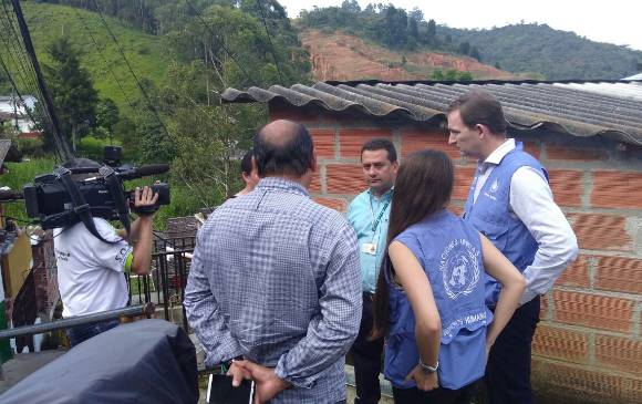 Los funcionarios de la ONU recorrieron varias zonas de Altavista. FOTO CORTESÍA