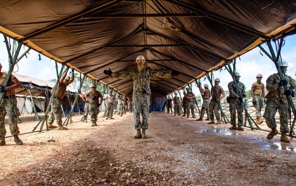 Fuerza de Tarea 75.5 de la Marina de Estados Unidos en la Base Naval de Guam. FOTO: AFP