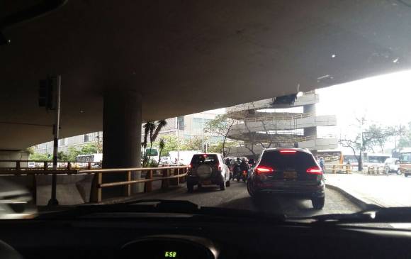 La congestión se extendió hasta la Universidad Nacional. Foto Cortesía