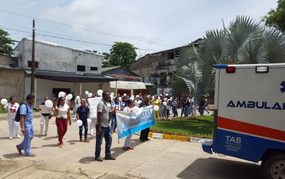 Así transcurrió la marcha que desarrollaron los funcionarios del hospital de El Bagre. FOTO: Cortesía Alcaldía de El Bagre