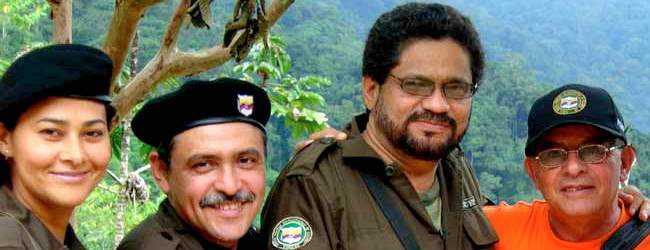 Gobierno no habla de nexos Farc-vecinos | Archivo | En repetidas oportunidades se conocieron denuncias de la presencia de jefes de las Farc en Ecuador y Venezuela. Incluso, el gobierno del expresidente Álvaro Uribe Vélez llevó los casos a organismos internacionales como la OEA.