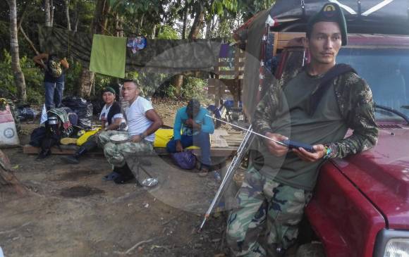 En Antioquia, como en otras zonas del país, algunos guerrilleros iniciarán la construcción de los campamentos para el proceso de desmovilización. FOTO jaime pérez, enviado especial a carrizal 