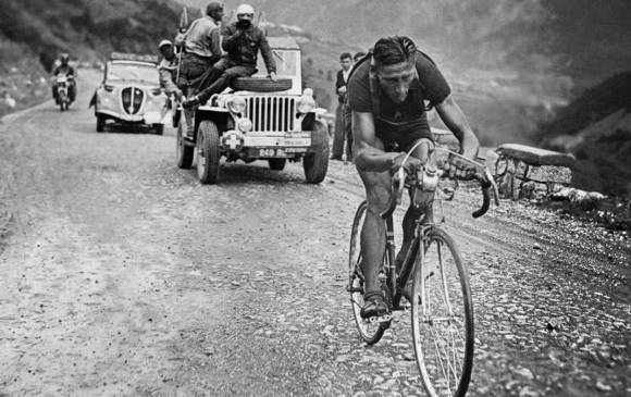 El ciclista fue el primer suizo en ganar el Tour de Francia, en 1950. FOTO AFP