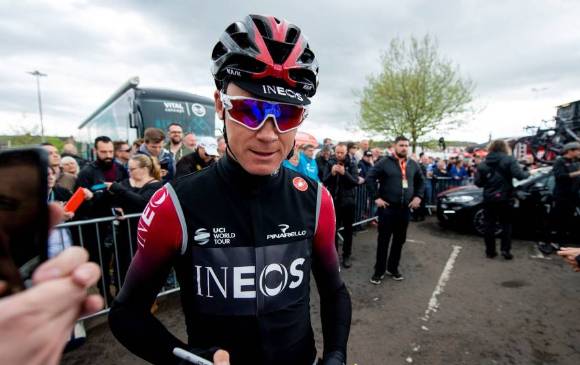 Chris Froome, corredor de Ineos, se perdió el Tour de Francia por lesión. FOTO: EFE.