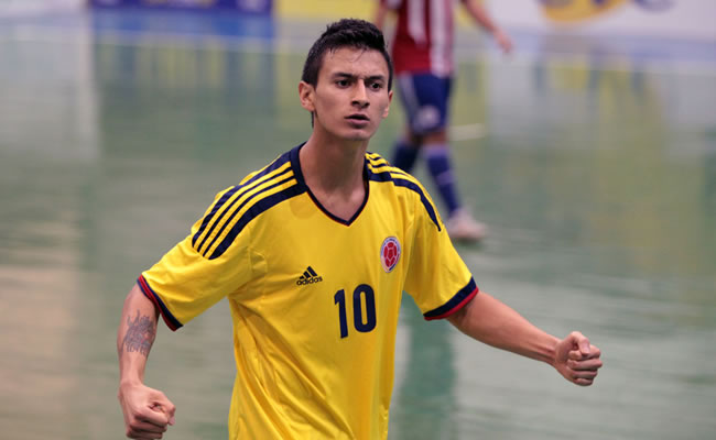 Angellot Caro fue una de las figuras de Colombia ante Ecuador. FOTO cortesía FCF