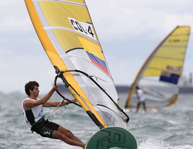 Santiago Grillo es la cuota colombiana en el deporte de la vela en los Juegos Centroamericanos y del Caribe. FOTO colprensa 