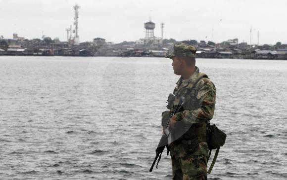 En la zona rural y urbana de Tumaco las Fuerzas Armadas han desplegado cerca de 9.000 uniformados con los que se espera recuperar la seguridad de esa región del país. FOTO Donaldo Zuluaga