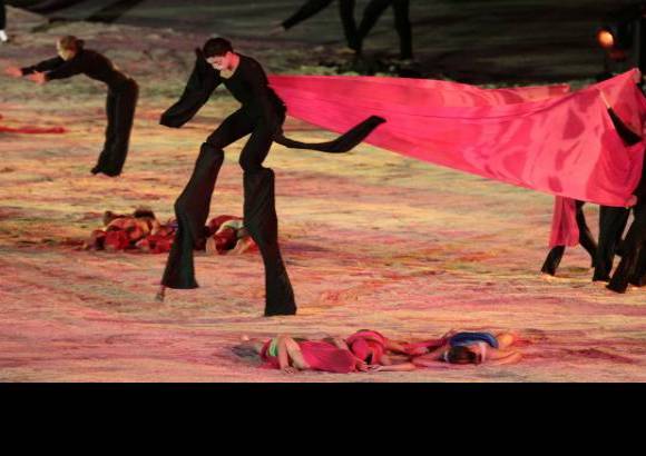 - Como todos los años, por esta época Milán se convierte en la capital del diseño.