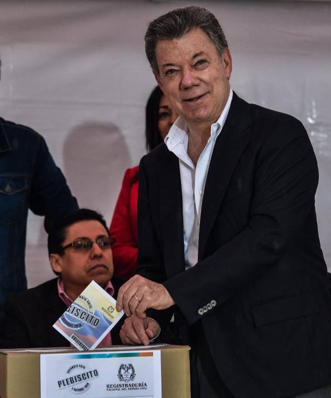 El 2 de octubre se realiza el plebiscito en el que se votó la intención del pueblo colombiano frente a los acuerdos.