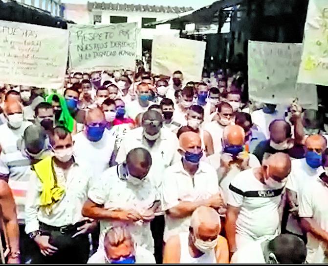 Presos de la Cárcel de Villavicencio sentaron su voz de protesta por el riesgo de contagio de covid-19. FOTO captura de video
