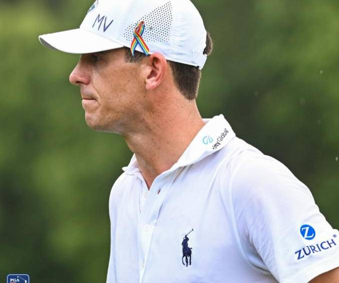 Los golfistas profesionales que participaron durante el fin de semana en varios torneos en Estados Unidos y Europa rindieron un homenaje a Mía Villegas, quien murió el pasado 26 de julio. FOTOS CORTESÍA PGA