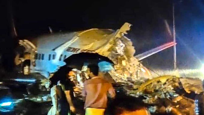 Según versiones preliminares unos de los pilotos del avión falleció. Foto tomada de Hindustan Times