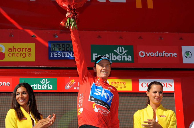 Chris Froome, de rojo en Vuelta a España. FOTO: Cuenta de Twitter @chrisfroome.