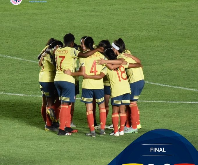 Uno de los festejos de la Selección Colombia, que hoy tiene un examen más difícil en el Sudamericano. FOTO Twitter AFA