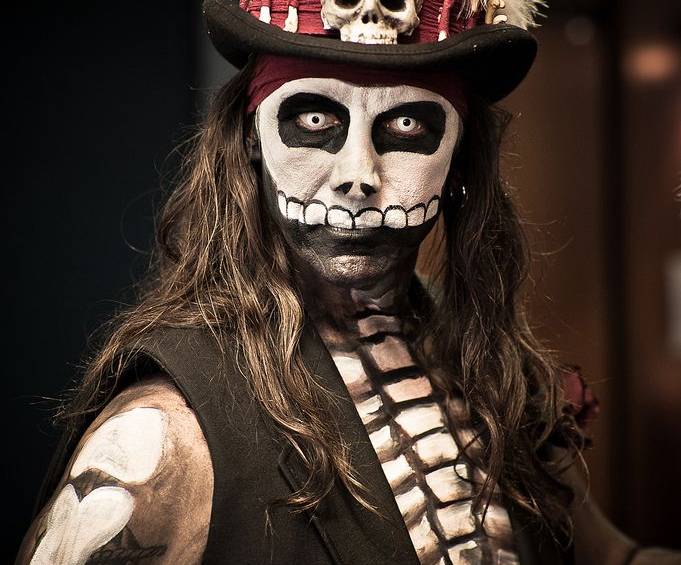 Halloween makeup