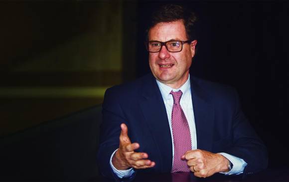 Luis Fernando Andrade, director de la Agencia Nacional de Infraestructura, planteó sus retos para 2016. FOTO donaldo zuluaga