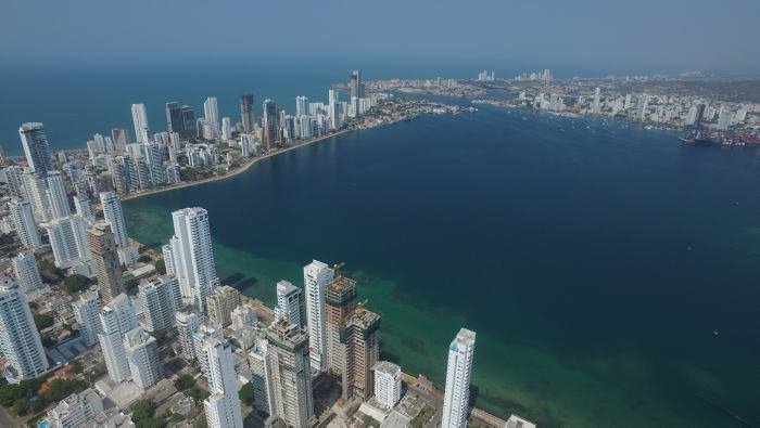 283 apartamentos están en riesgo de desplome. FOTO: Colprensa