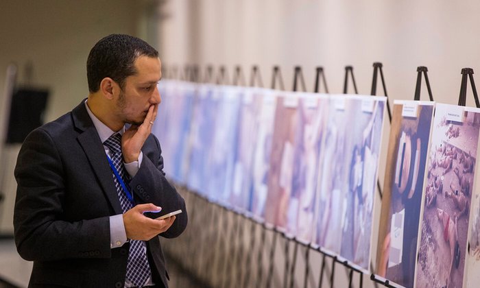 César ha llevado sus fotografías sobre los crímenes del régimen a museos e incluso ante el gobierno de EE. UU. FOTOS reuters