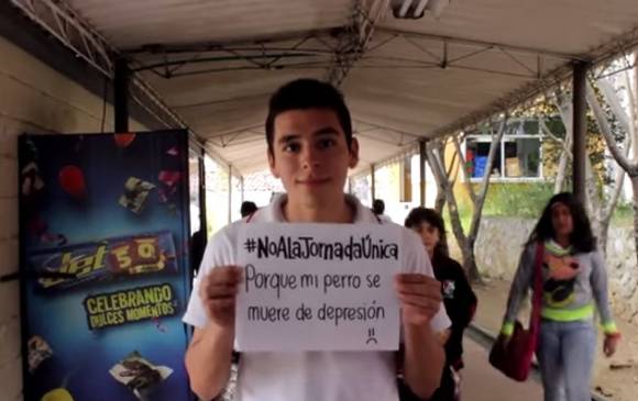 Los estudiantes del colegio Loyola aseguran que más tiempo en el colegio no representa mayor calidad. FOTO CORTESÍA. 