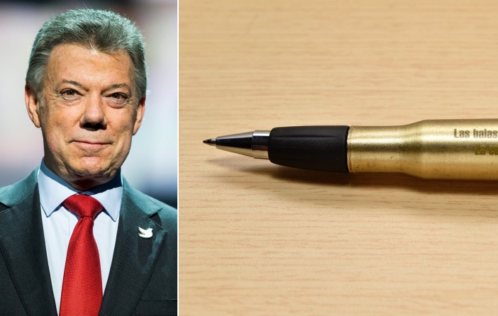 El presidente Juan Manuel Santos donó la insignia de la paloma de la paz y el balígrafo al Museo Nobel de Estocolmo. FOTO REUTERS