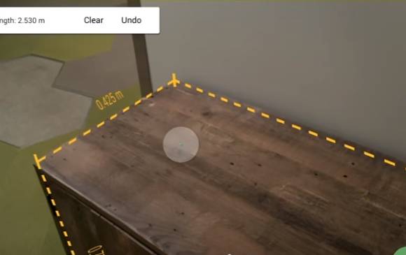 Esta experiencia 3D en la pantalla permite a los usuarios tomar medidas de los muebles y luego medir el espacio en que quieren que vaya para saber si cabe. FOTO Project Tango