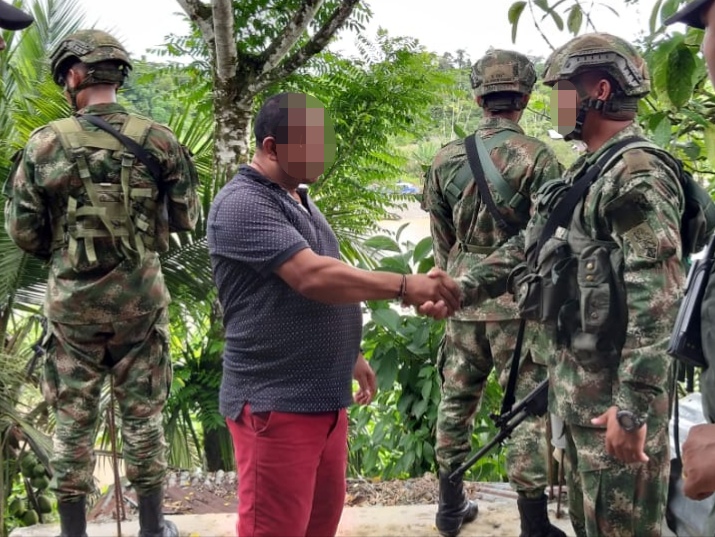 La víctima de secuestro se encontraba bien de salud. FOTO CORTESÍA EJÉRCITO
