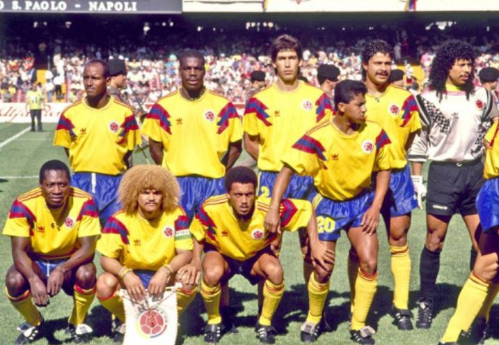 El diseño recuerda el uniforme que usaron los nuestros en el mundial de Italia 90. FOTO CORTESÍA