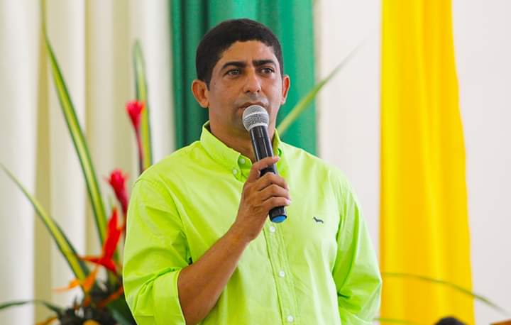 El alcalde de Tierragrata (Córdoba), Daniel Enrique Montero Montes, y su secretario de Gobierno, Loyar Manuel Pineda Delgado, fueron suspendidos por la Procuraduría. FOTO: Cortesía Procuraduría