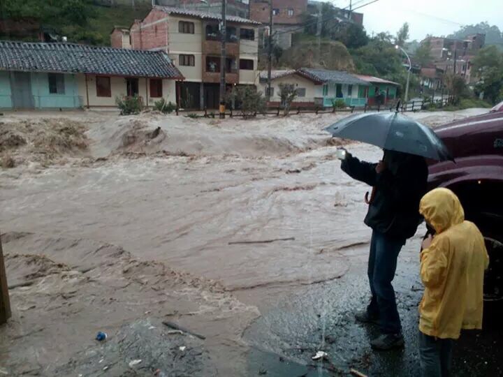 Un muerto y 650 afectados por inundaciones en Donmatías