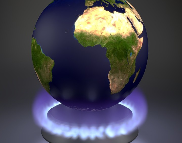 La concentración de gases de invernadero sigue aumentando por las crecientes emisiones, calentando el planeta .Foto Pixabay