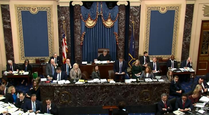 En el Senado, los republicanos cuentan con 53 curules y los demócratas con 47. Foto: pantallazo a transmisión en vivo de The Washington Post