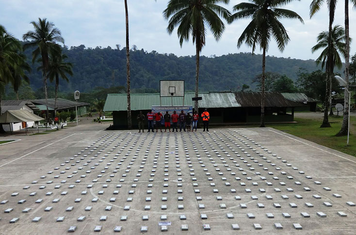 La pesca de la coca, el drama de la olvidada Bahía Solano