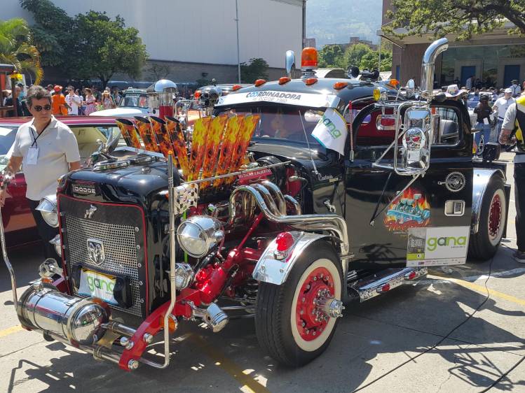 El Desfile de Autos Clásicos y Antiguos llega a su edición número 22. Fotos Donaldo Zuluaga y archivo EC