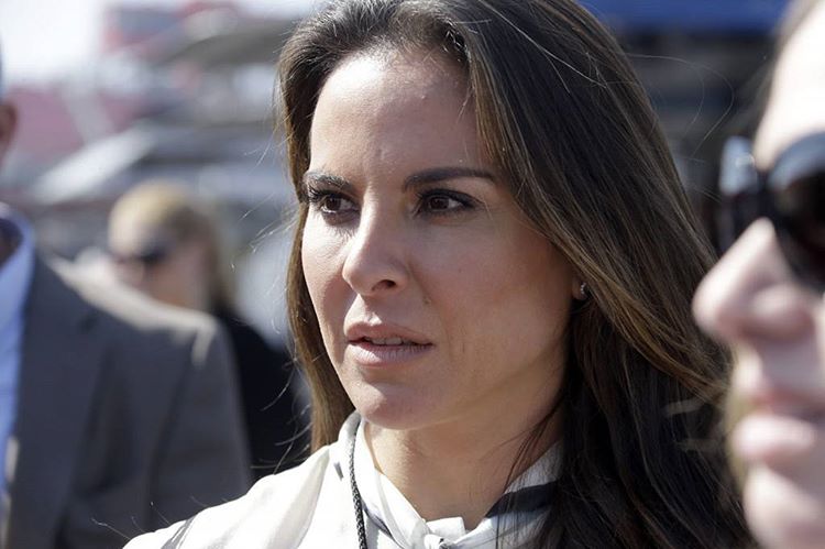 En la entrevista con CNN en Español, Kate del Castillo dijo que no está lavando dinero y que nunca ha tenido con el “Chapo Guzmán” una relación, y menos amorosa. FOTO cortesía cnn en español
