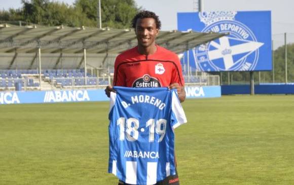 Así fue la presentación oficial de Didier Moreno como nuevo jugador de La Coruña. FOTO TOMADA DE TWITTER