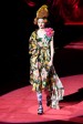 Una modelo presenta una creación de Dolce y Gabbana durante la Semana de la Moda de Milán. Foto: AFP