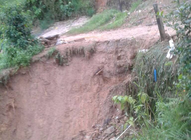 Este es el talud en las veredas Salinas y La Quiebra. FOTO CORTESÍA